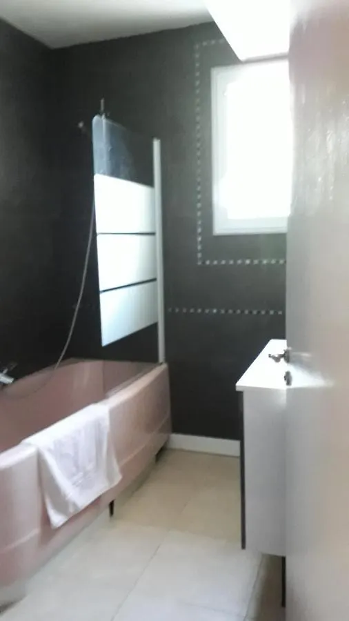 Apartment Condrieu Ideal Pour Decouvrir Le Pilat Parking Voiture Velo Inclus France